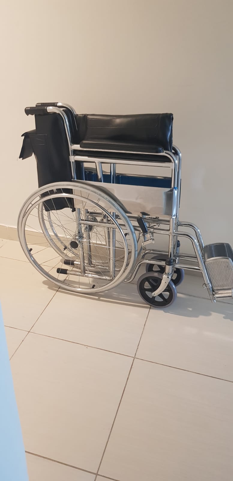 Wheelchair used only indoor few times